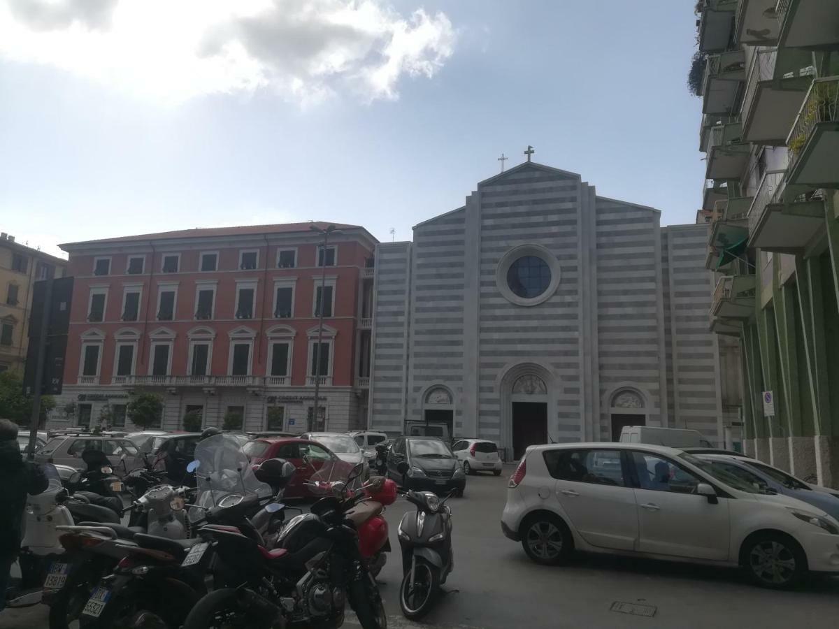 شقة Riposo In Centro Citta لا سبيتسْيا المظهر الخارجي الصورة