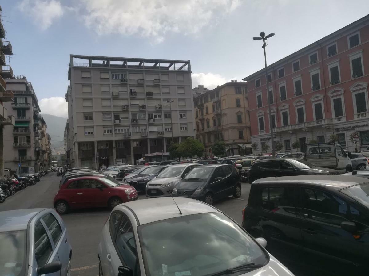 شقة Riposo In Centro Citta لا سبيتسْيا المظهر الخارجي الصورة
